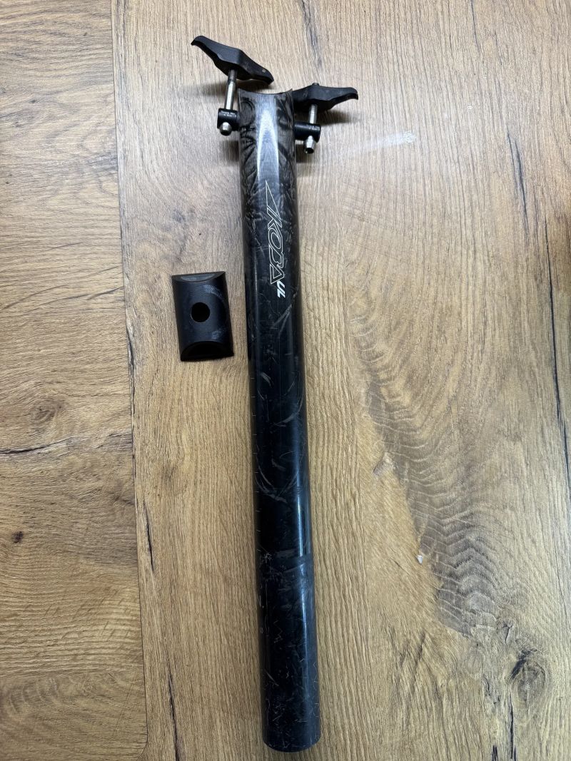 Sedlovka KOBA UL Carbon