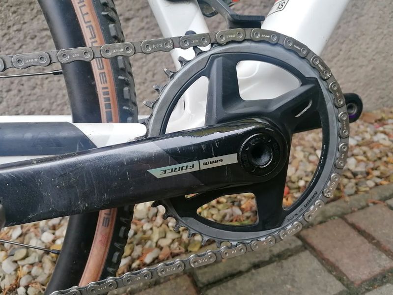 Canyon Inflite CF SLX