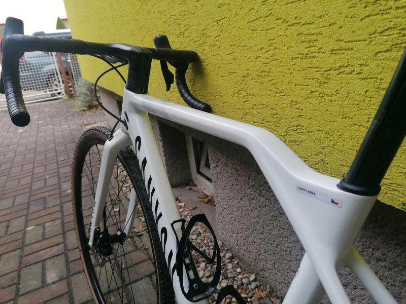 Canyon Inflite CF SLX