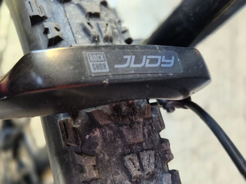 Crussis One Largo 9.6