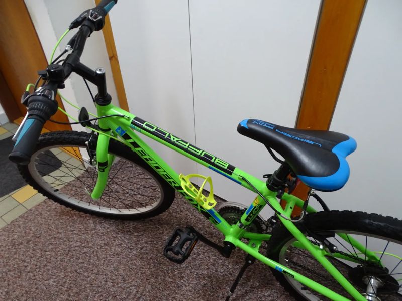 Leader Fox Buffalo 24" Velmi dobrý stav