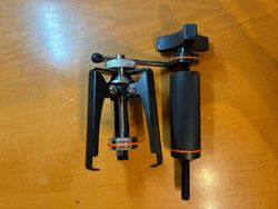 SuperB - stahovák ložiska klik Campagnolo