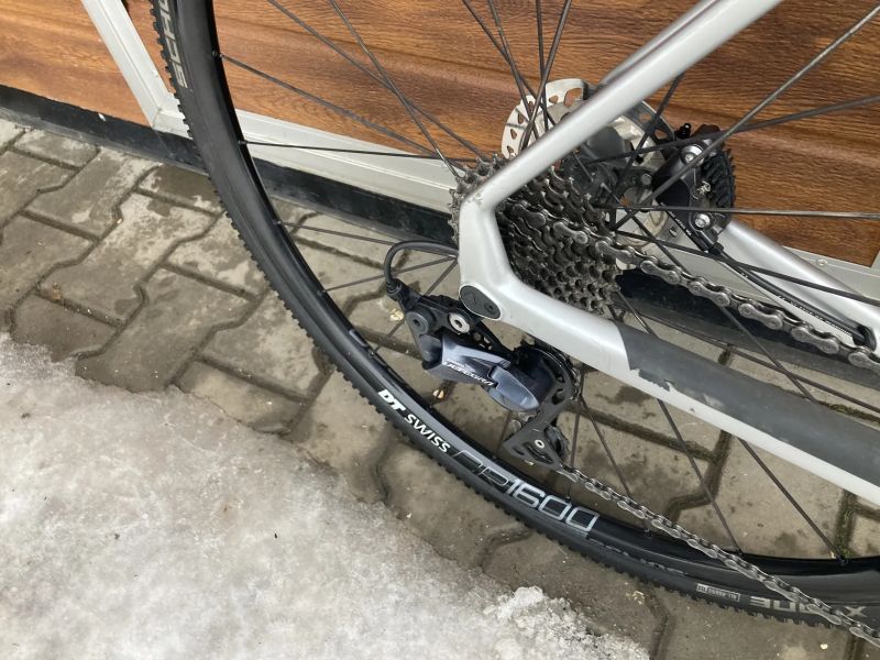 Canyon Inflite CF SLX