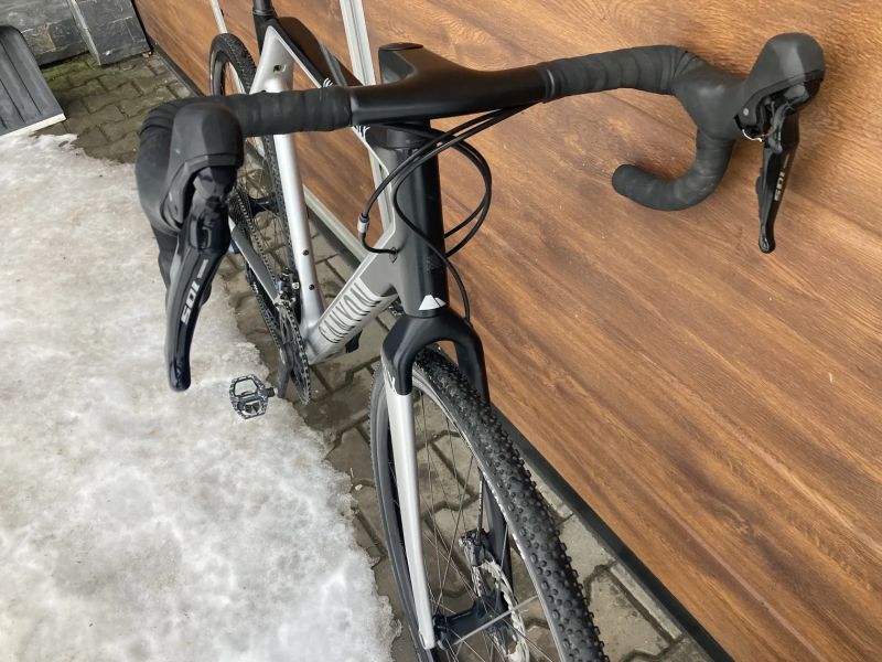 Canyon Inflite CF SLX