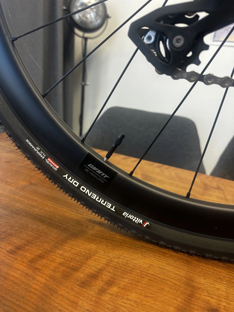 LIV Avail Advanced Pro 1 nové 