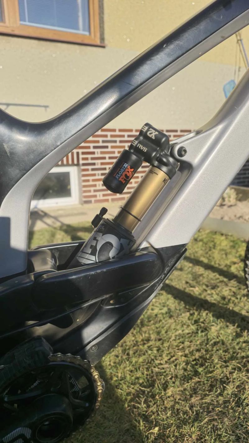 YT Industries Tues cf pro race 2018