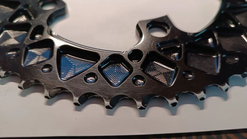 Ovály AbsoluteBlack 53 a 34