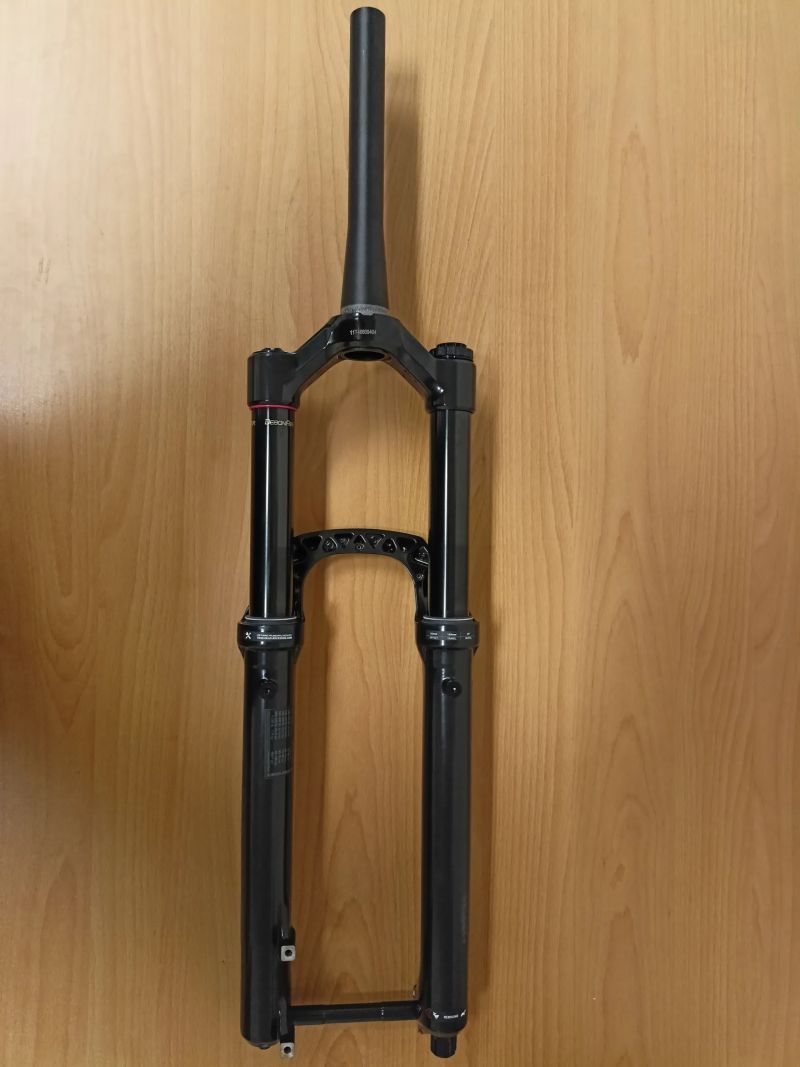 Vidlice Rock Shox Lyrik RC2 160 mm
