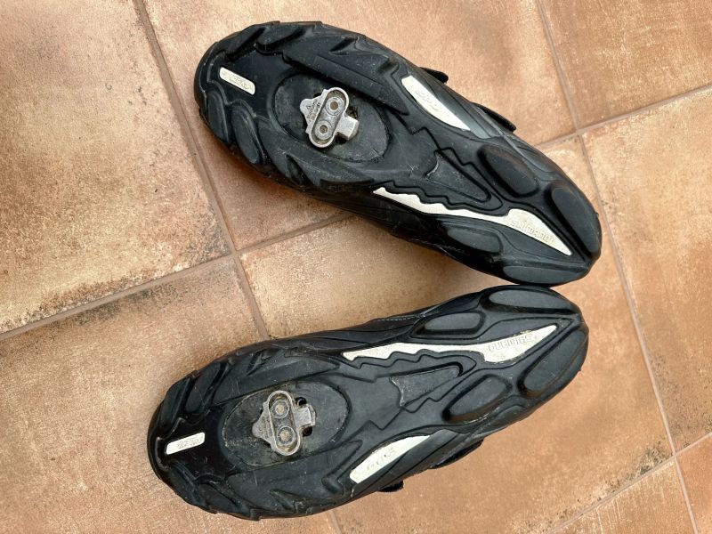 MTB tretry Shimano SH-M077 vel. 42