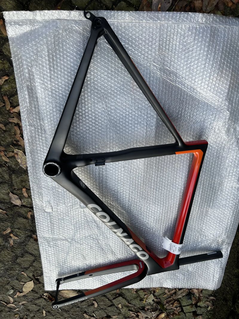 COLNAGO V3RS Disc rámový set, nový