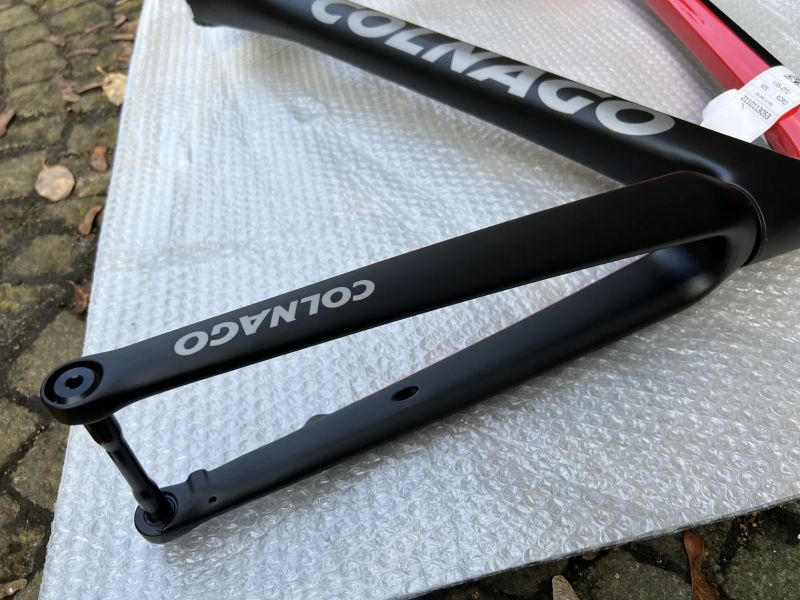 COLNAGO V3RS Disc rámový set, nový