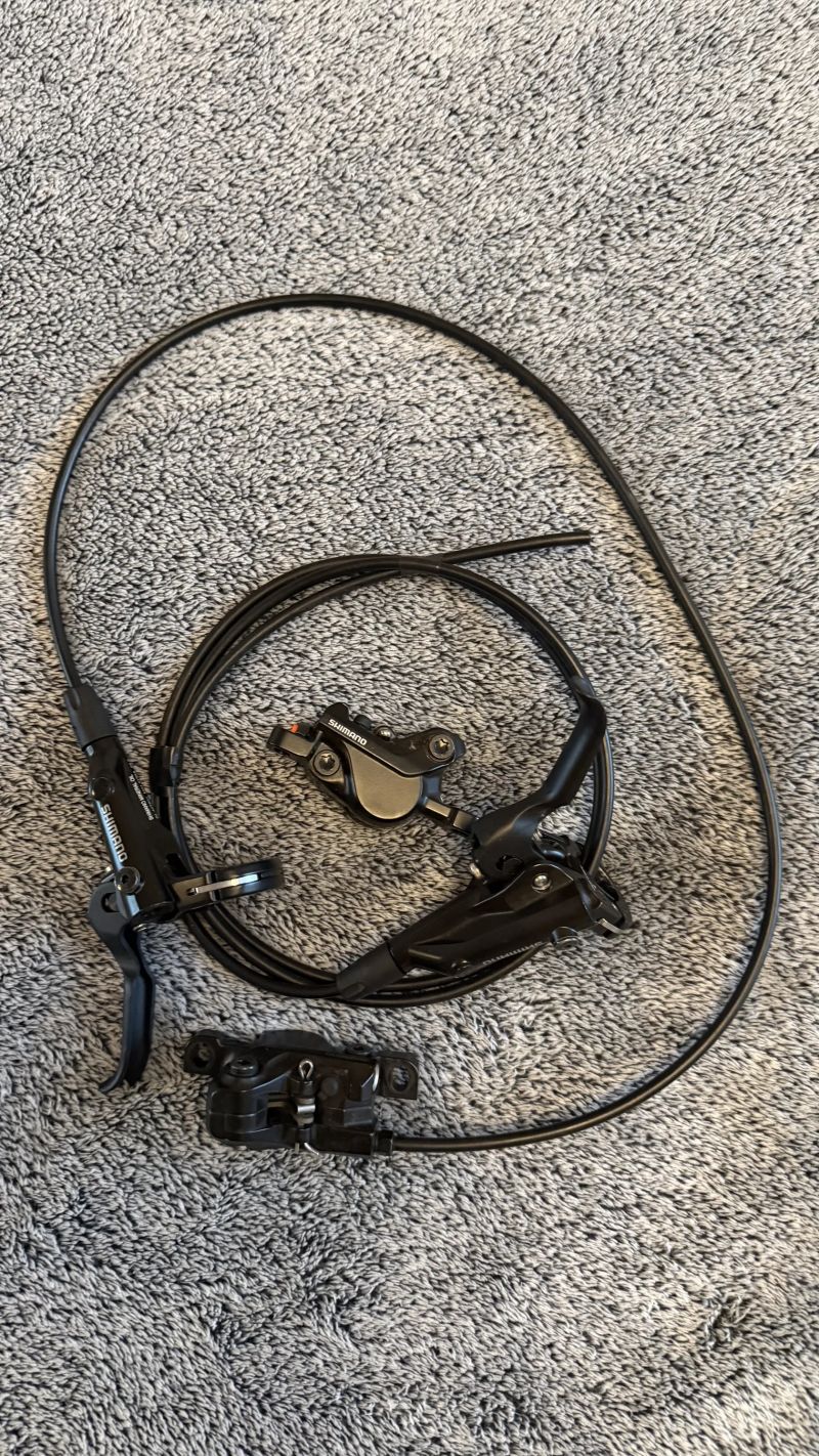 Shimano BL-MT501 + BR-MT500 sada přední a zadní hydraulické kotoučové brzdy