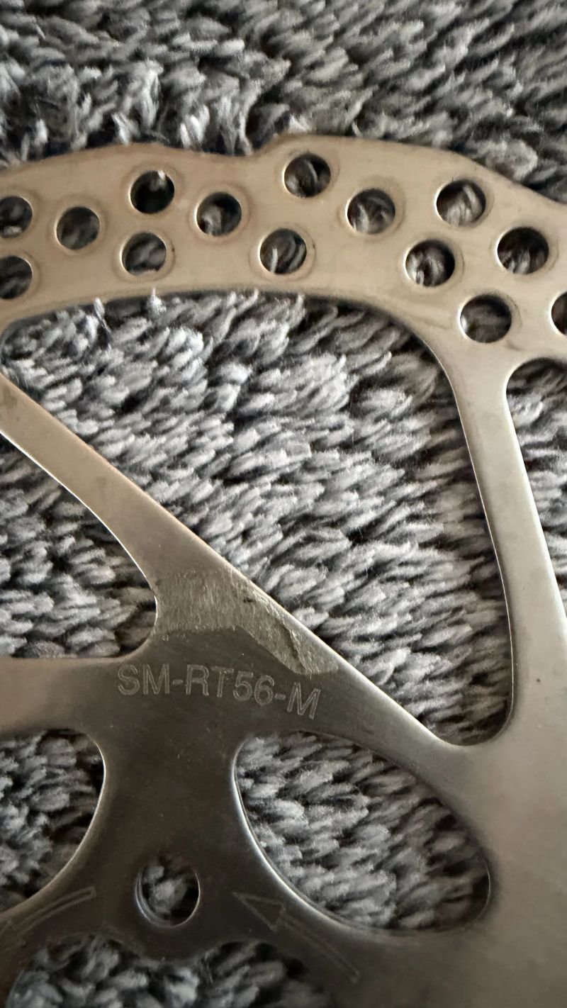 Kotouče Shimano SM-RT56, 1x 160mm, 1x 180mm