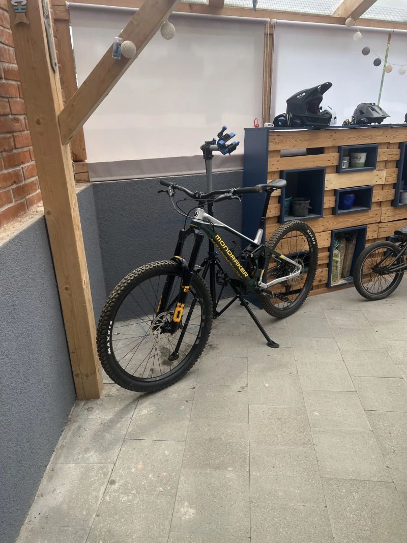 Mondraker Superfoxy R
