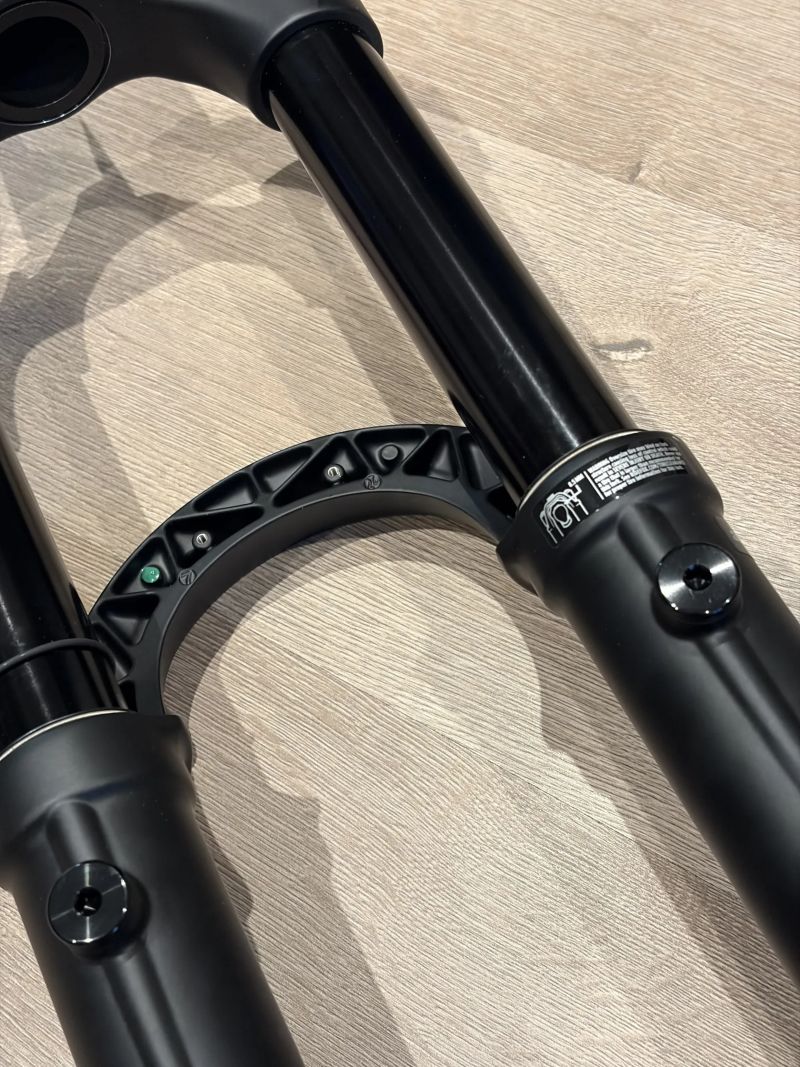 Fox Rhythm 36 Float FitGrip 27,5+ / 29”