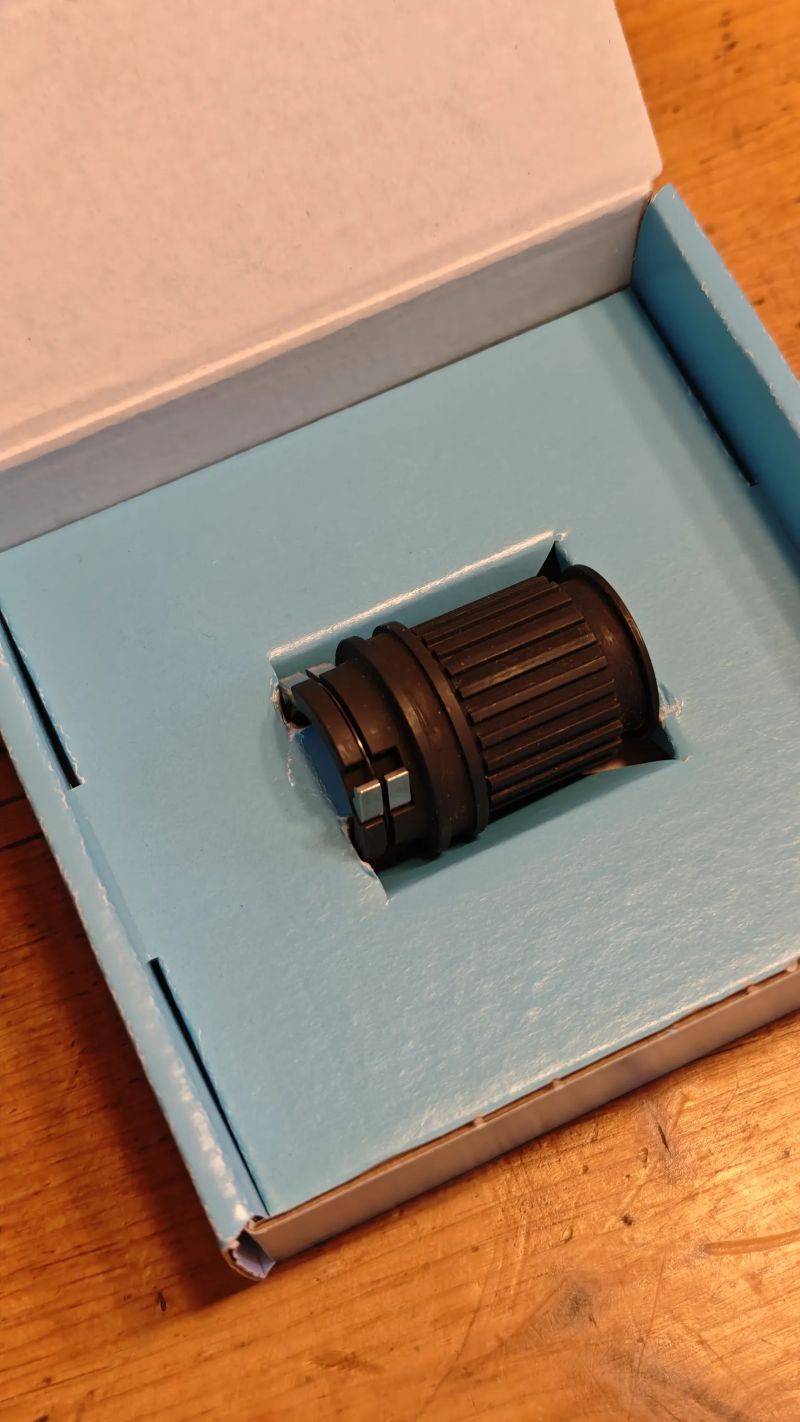 Tacx NEO 2T smart + motion plates + další