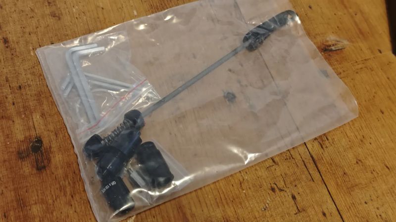 Tacx NEO 2T smart + motion plates + další