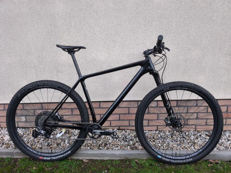 Cannondale Fsi Hi-Mod L-karbonová lefty, karbonová kola, komplet XTR