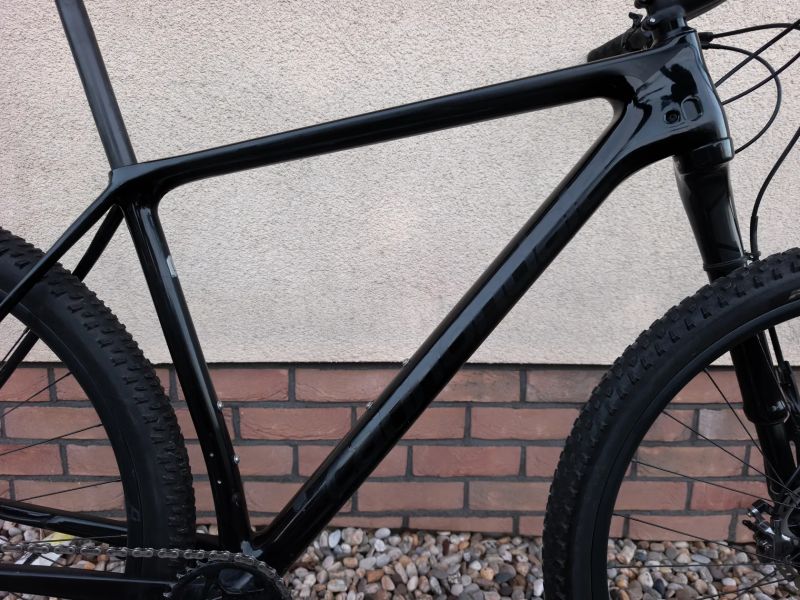 Cannondale Fsi Hi-Mod L-karbonová lefty, karbonová kola, komplet XTR