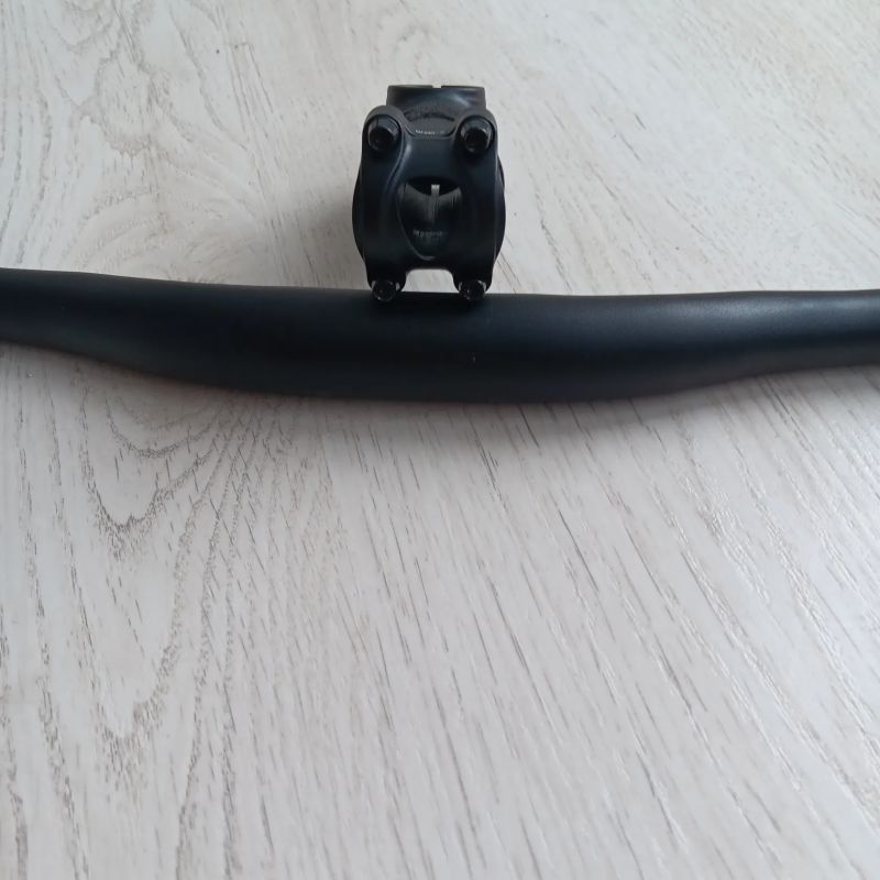 Řidítka 740m + představec 75mm