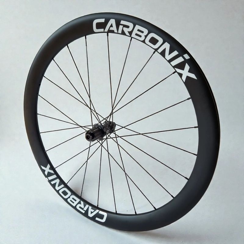 Karbonová gravelová aero kola - Carbonix HORIZON 45 | 26mm vnitřní šířka | 1540g | Pillar | Ratchet