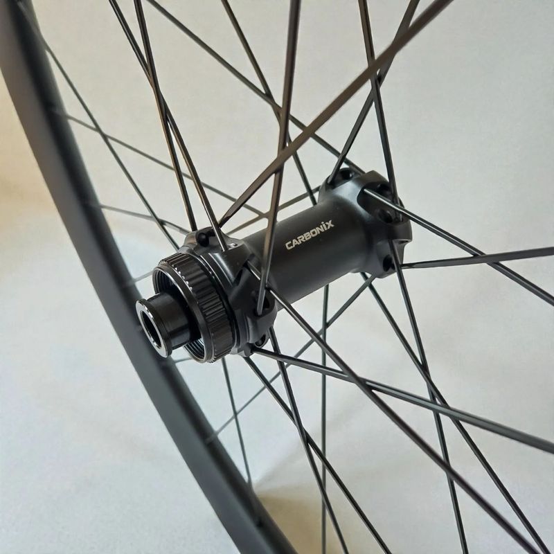 Karbonová gravelová aero kola - Carbonix HORIZON 45 | 26mm vnitřní šířka | 1540g | Pillar | Ratchet