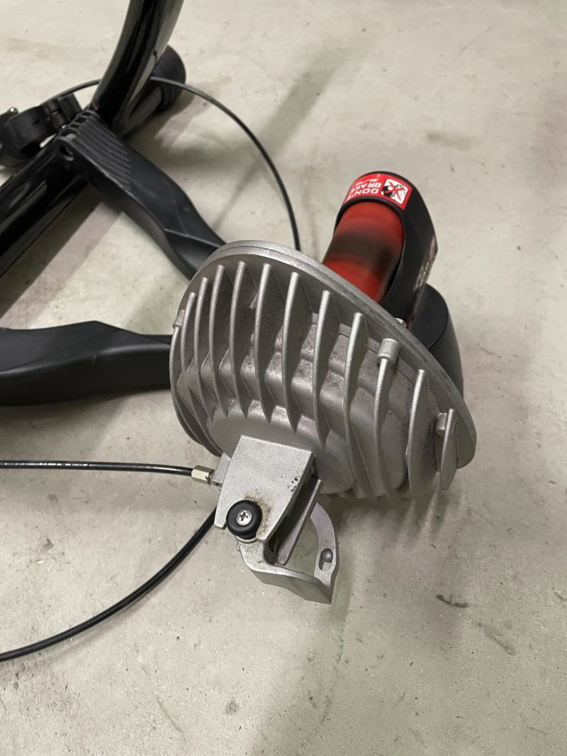 Elite Crono – cyklistický trenažér (2016)