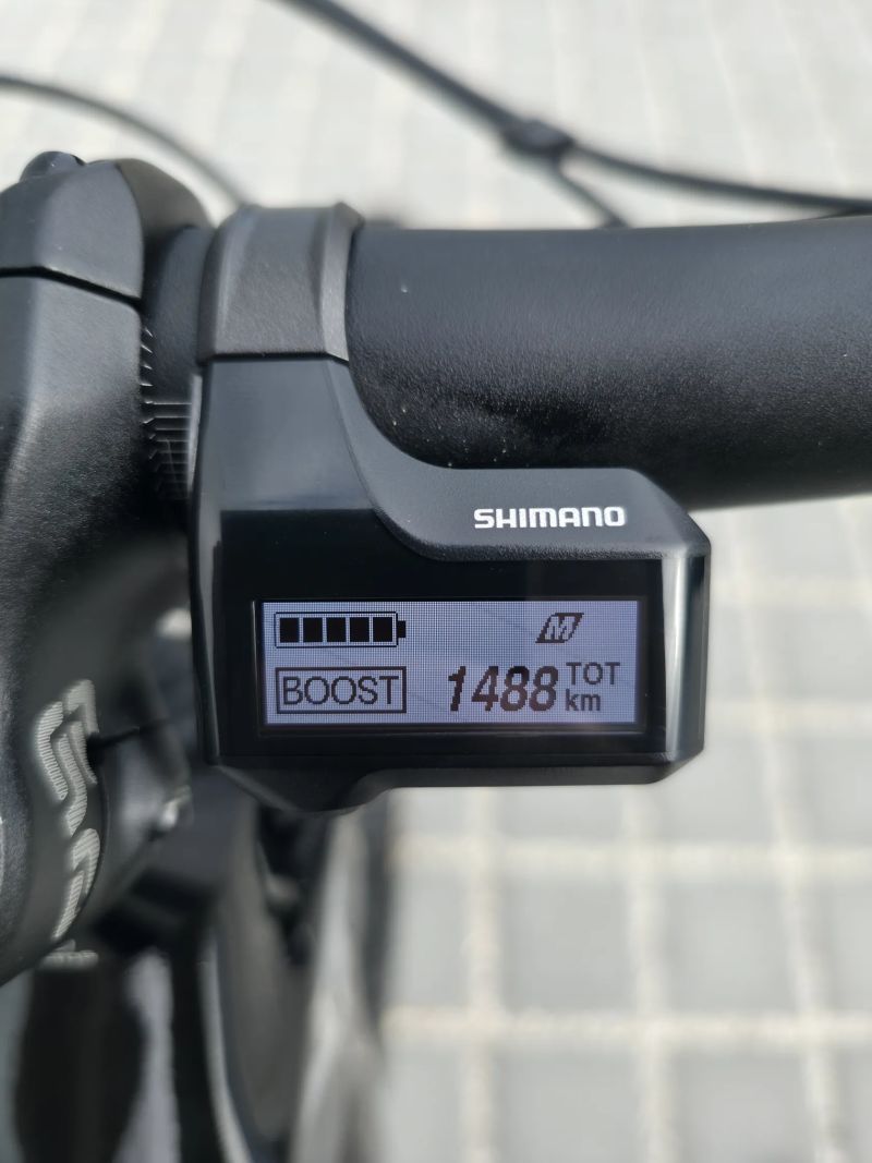 Elektrokolo YT Industries Decoy CORE 2 2022 29″ velikost L (M) / Shimano EP8 / Shimano XT / Top stav