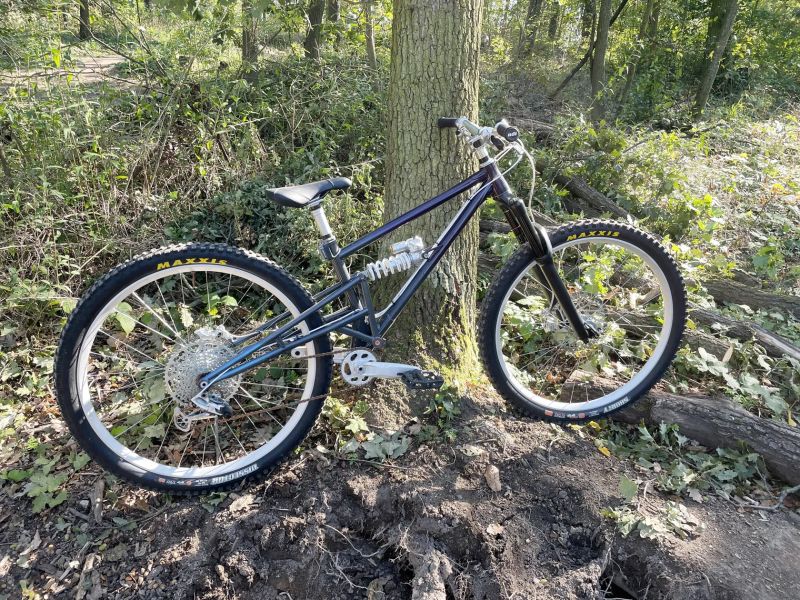 Rám crmo Marino vel. M