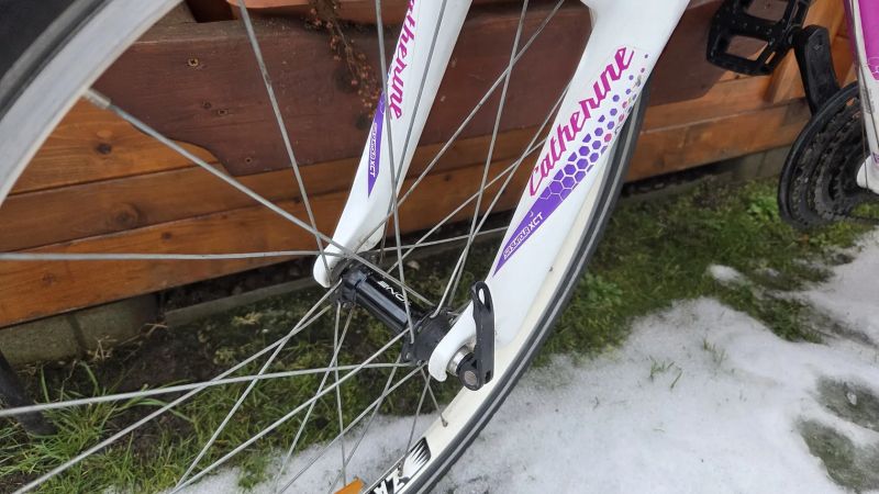 Dívčí kolo 24" Rock Machine Catherine 7-12let postava 120-150cm 