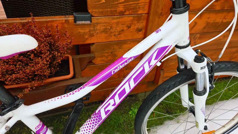 Dívčí kolo 24" Rock Machine Catherine 7-12let postava 120-150cm 