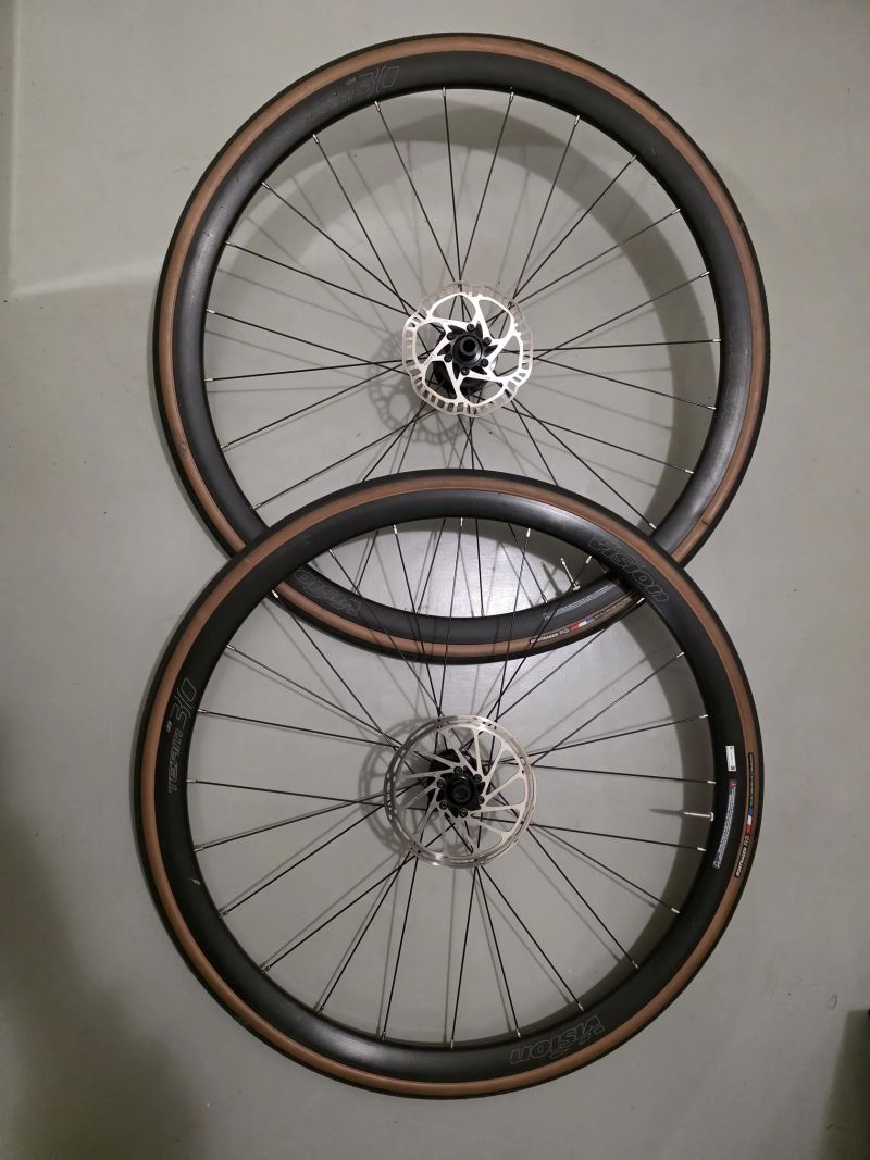 Kola Vision team 30 i23