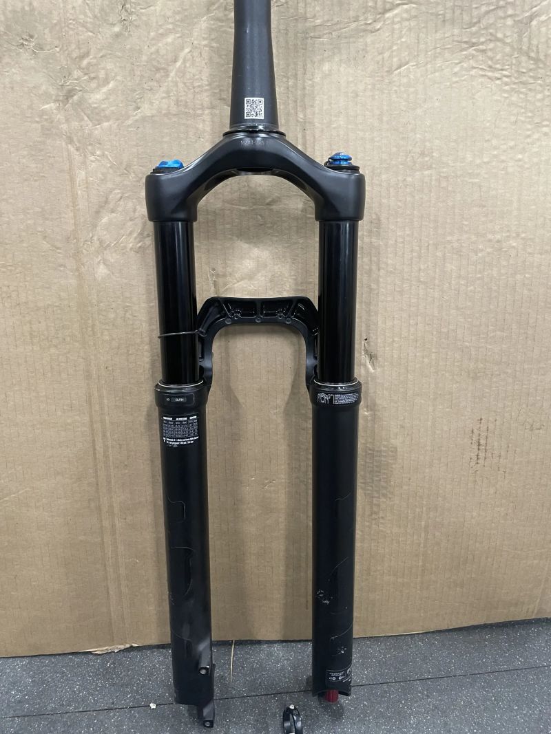 Fox Rhytm 34. 27,5/29 140mm