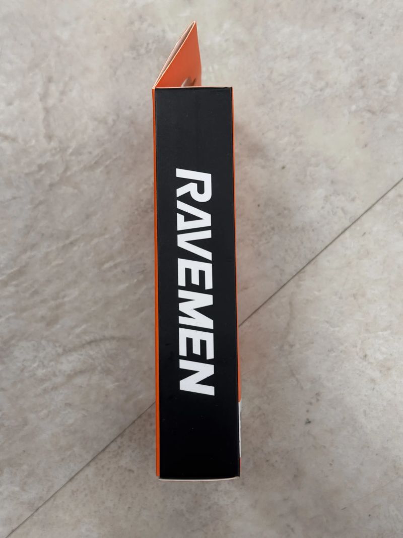 NOVÉ světlo Ravemen FR300