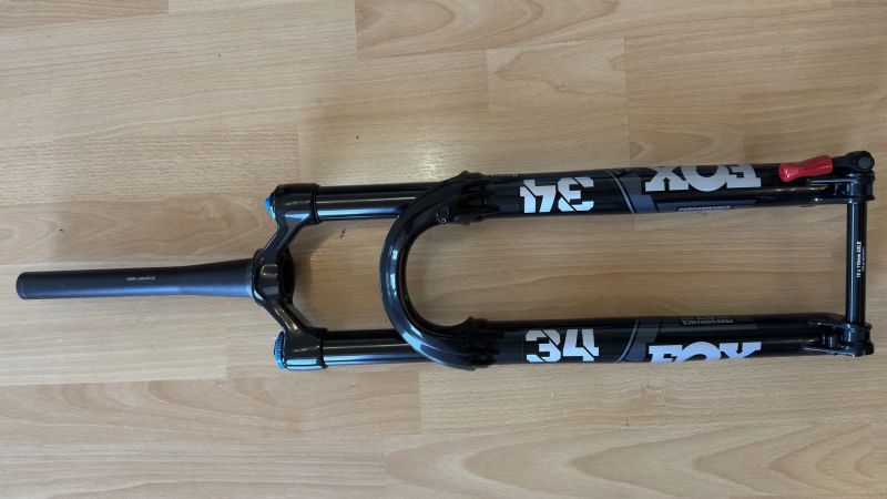 Fox 34 Float Performance Elite - NOVÁ