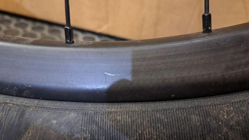 Zapletená kola 29" JAVAX M519RC-B521, Carbon, Boost, 28 děr, Centerlock