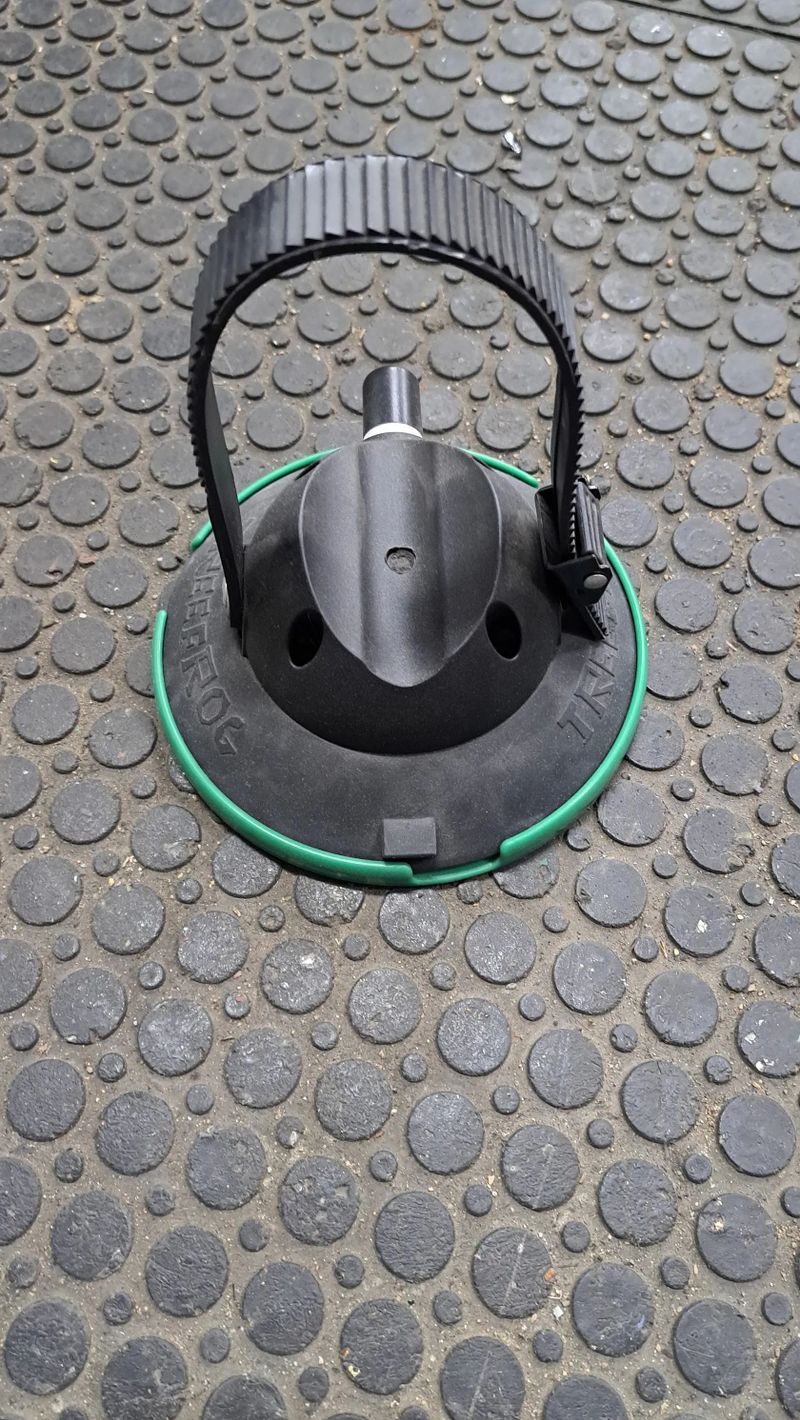 TreeFrog MODEL PRO 1 - přísavkový nosič