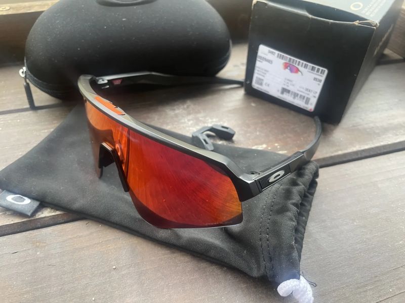 Oakley Sutro/BXTR/Flak 2.0/Sphaera/Radar/Radarlock