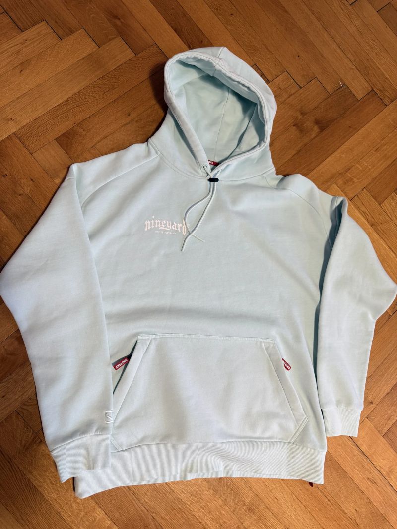 Nenošená mikina Nineyard vel. M