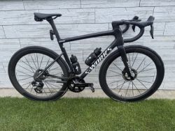 Prodám kolo Specialized S-works Tarmac SL8, vel. 56, Ceramicspeed, ROVAL CLX III, Dura-Ace