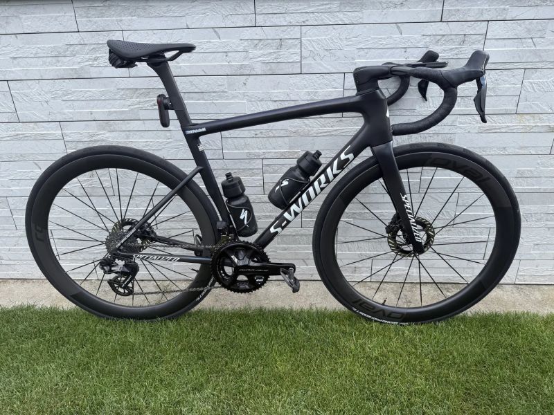 Prodám kolo Specialized S-works Tarmac SL8, vel. 56, Ceramicspeed, ROVAL CLX III, Dura-Ace