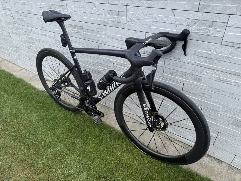 Prodám kolo Specialized S-works Tarmac SL8, vel. 56, Ceramicspeed, ROVAL CLX III, Dura-Ace