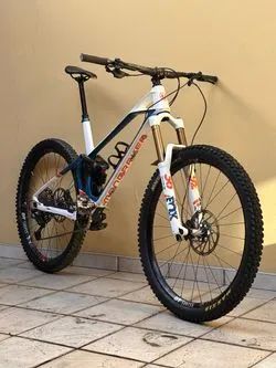 Mondraker Superfoxy Carbon R 2020