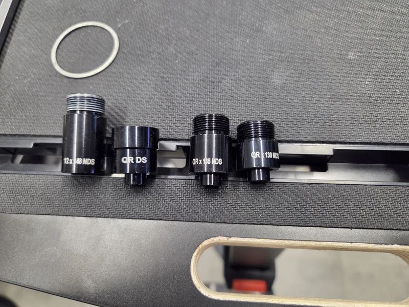 Prodám trenažér Garmin Tacx Flux 2