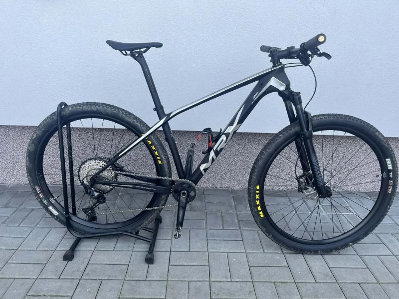 MRX Horské/XC kolo-CARBON vel.17-M 29
