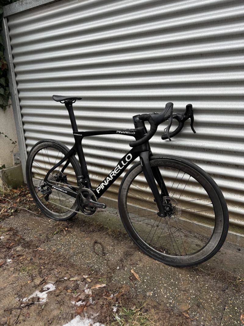 Pinarello Prince - elekrické Campagnolo Super Record EPS, Campagnolo Bora WTO 45, Wattmetr