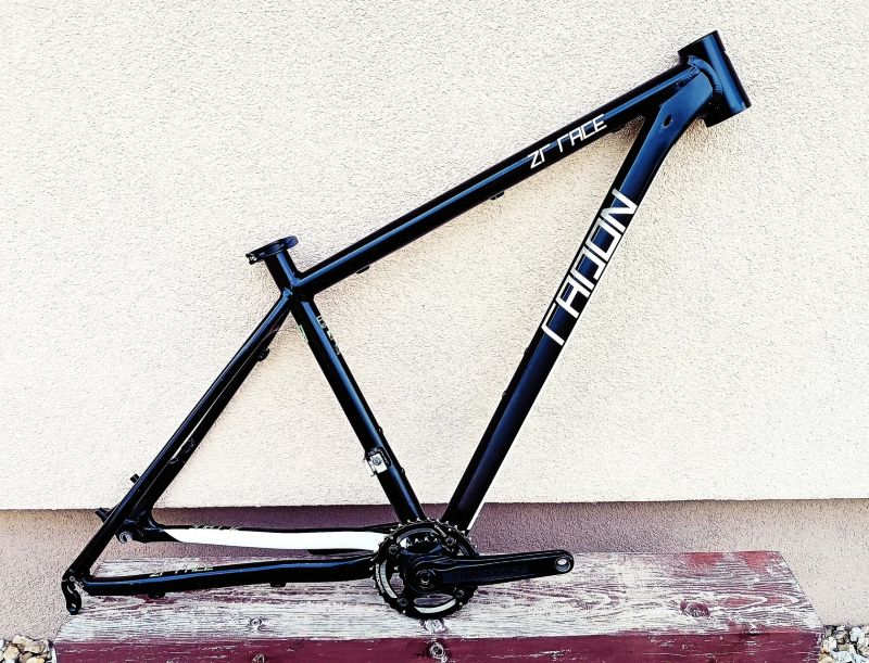 Radon ZR Race 29 "+RaceFace Turbine 