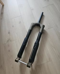 Prodám vidlici Push Nine One