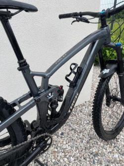 Trek FUEL EX 8 Gen 6 ( M/L )