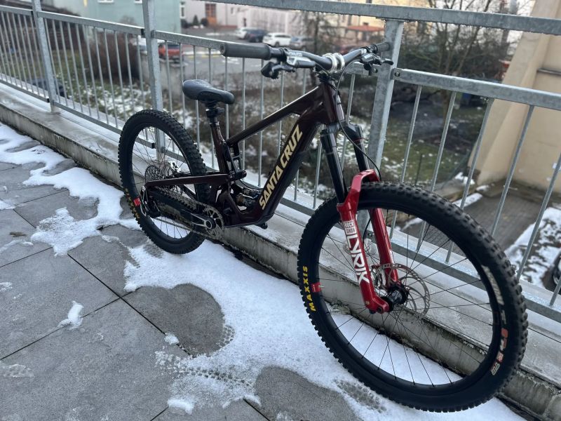 Santa Cruz Bronson CC V5 /XX/X0/I9Hydra/RSV